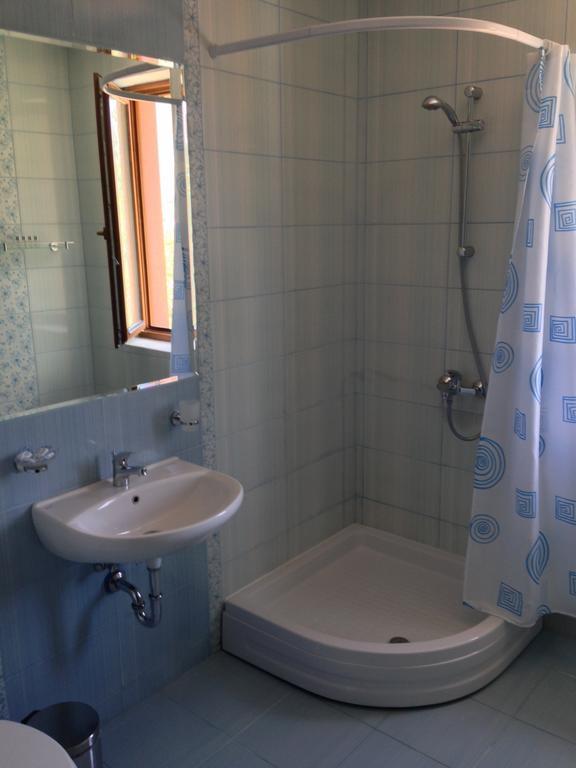 Mala Planina Guest House Iskrets Rom bilde