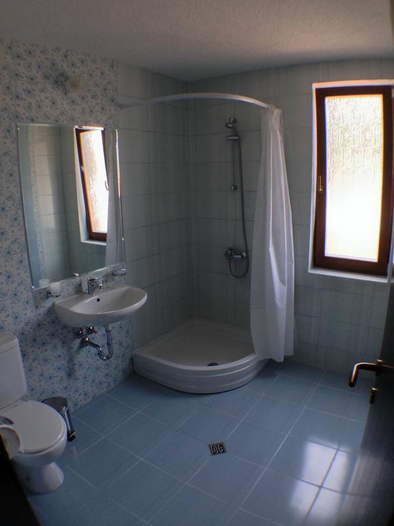Mala Planina Guest House Iskrets Rom bilde