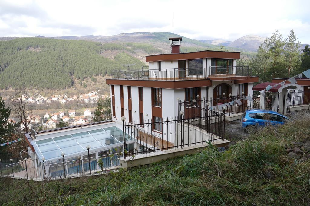 Mala Planina Guest House Iskrets Eksteriør bilde