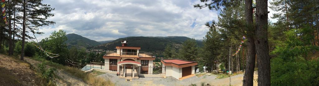 Mala Planina Guest House Iskrets Eksteriør bilde