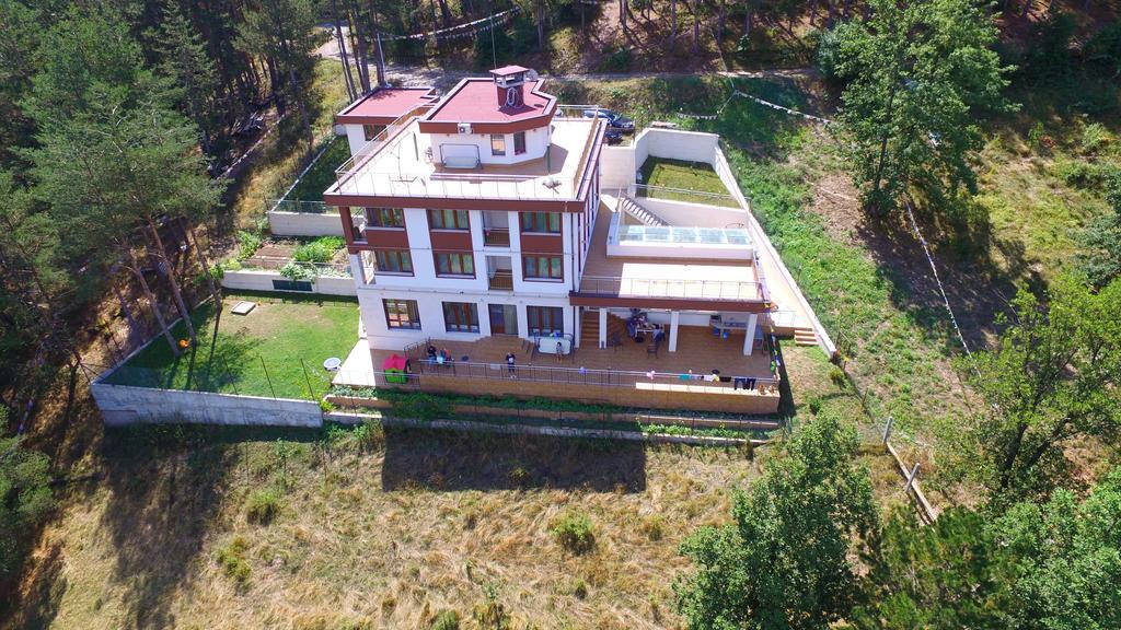 Mala Planina Guest House Iskrets Eksteriør bilde