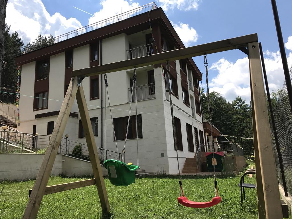 Mala Planina Guest House Iskrets Eksteriør bilde